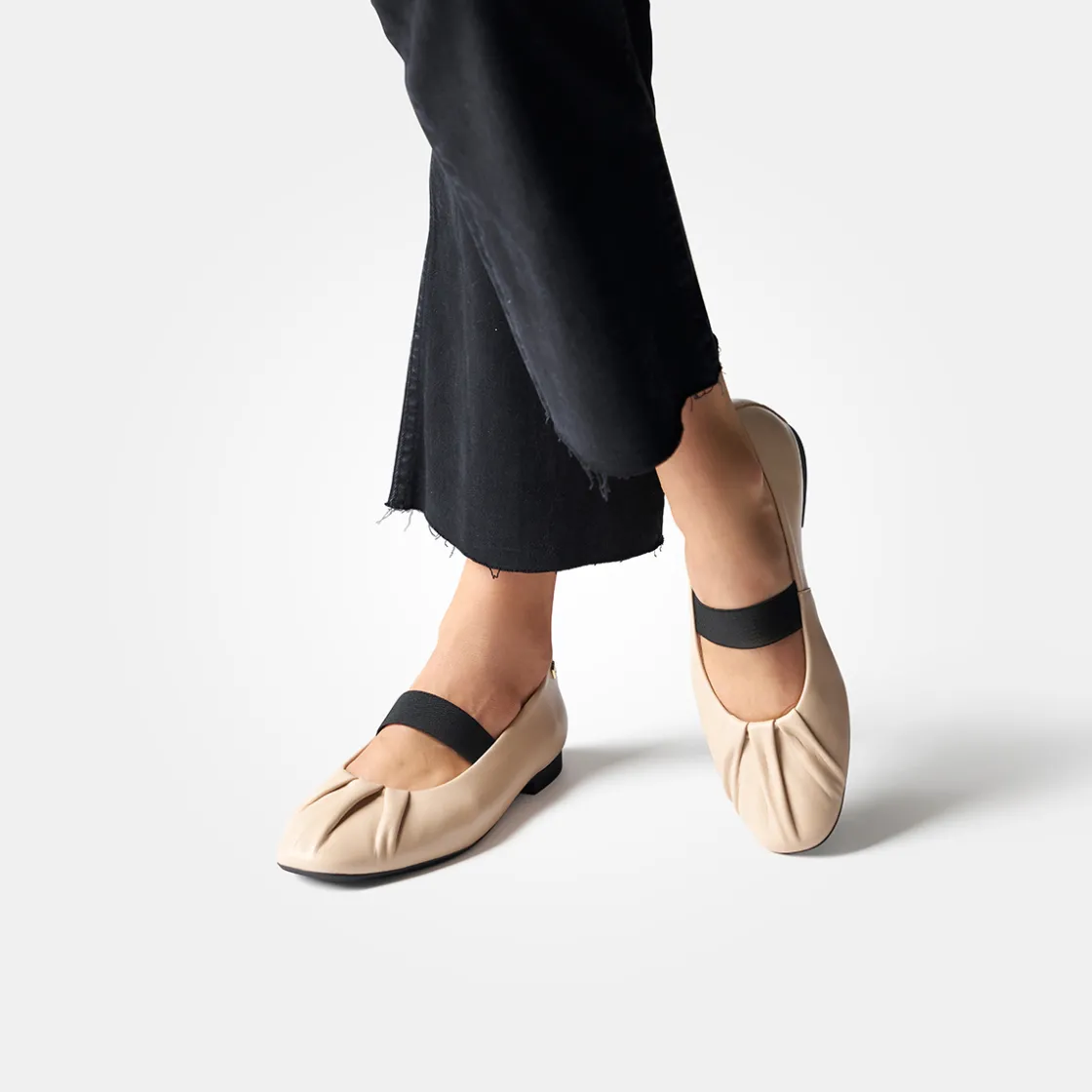 super_soft_ballerina_5-26.webp Paul Green SUPER SOFT ballerina